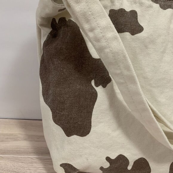 Baggu Canvas Cow Print Horizontal Duck Tote Bag Crossbody - Picture 6 of 11